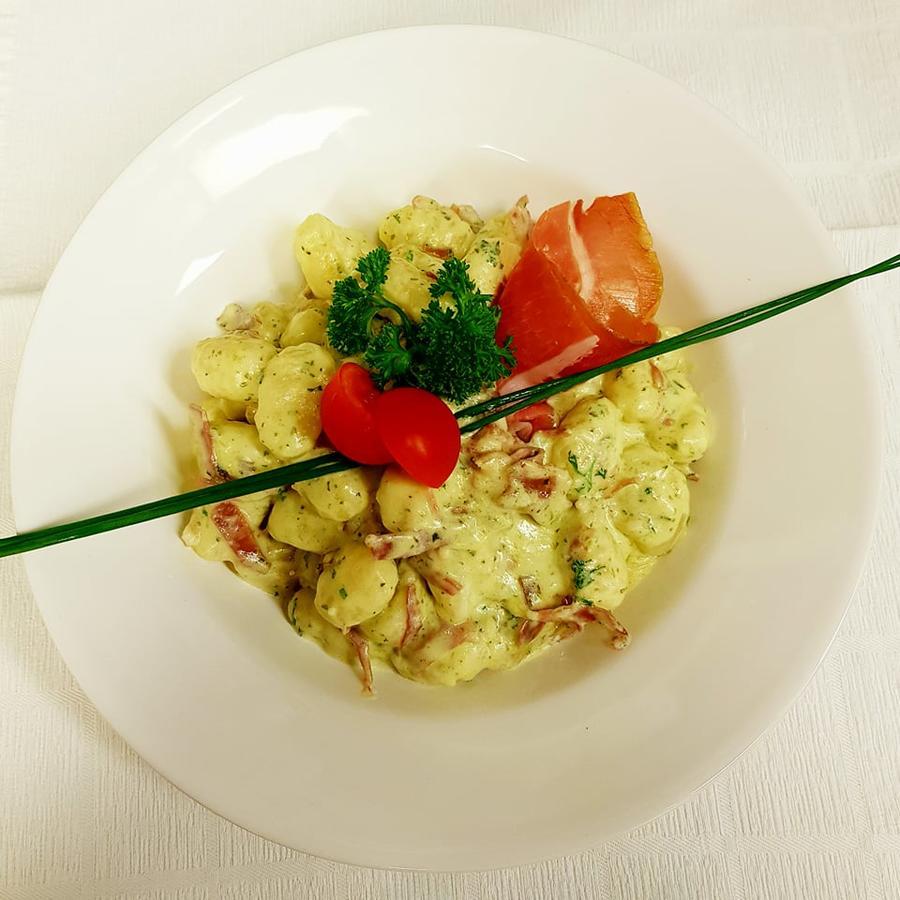 Tre Soli Appartements Restaurant ショペルナウ エクステリア 写真
